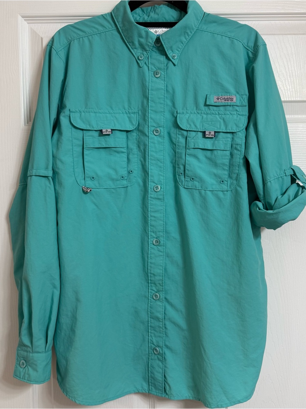 Columbia Women’s Teal Button-Front Lightweight Fishing Shirt Jacket